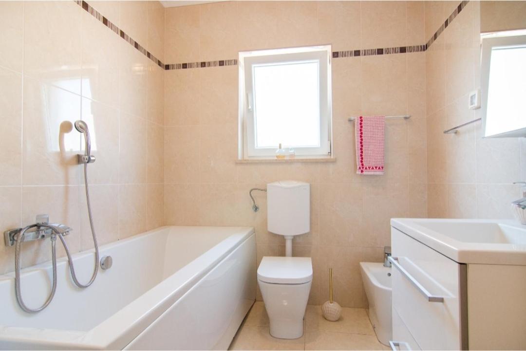Apartment Antonella Fasana Fažana Eksteriør bilde