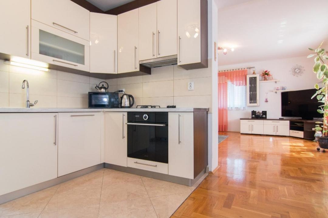 Apartment Antonella Fasana Fažana Eksteriør bilde